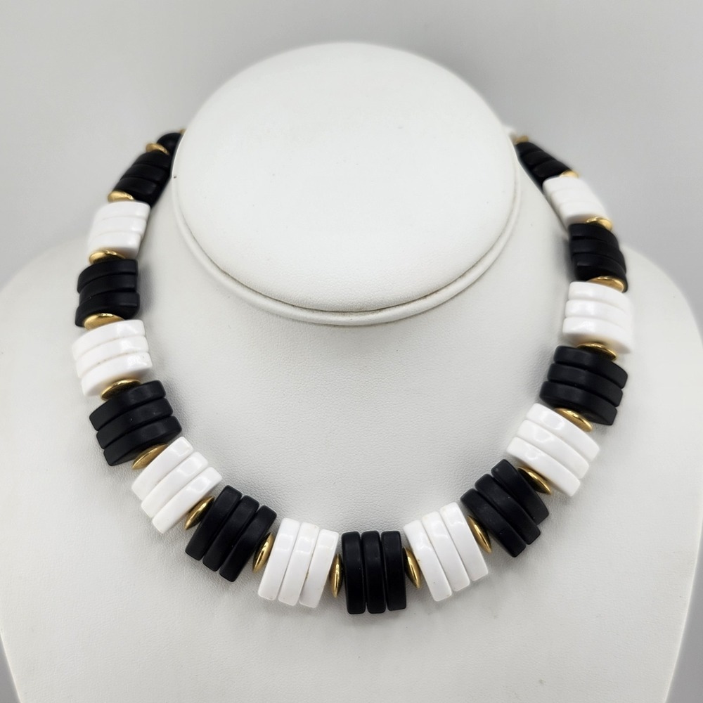 Vintage Black And White Choker Necklace